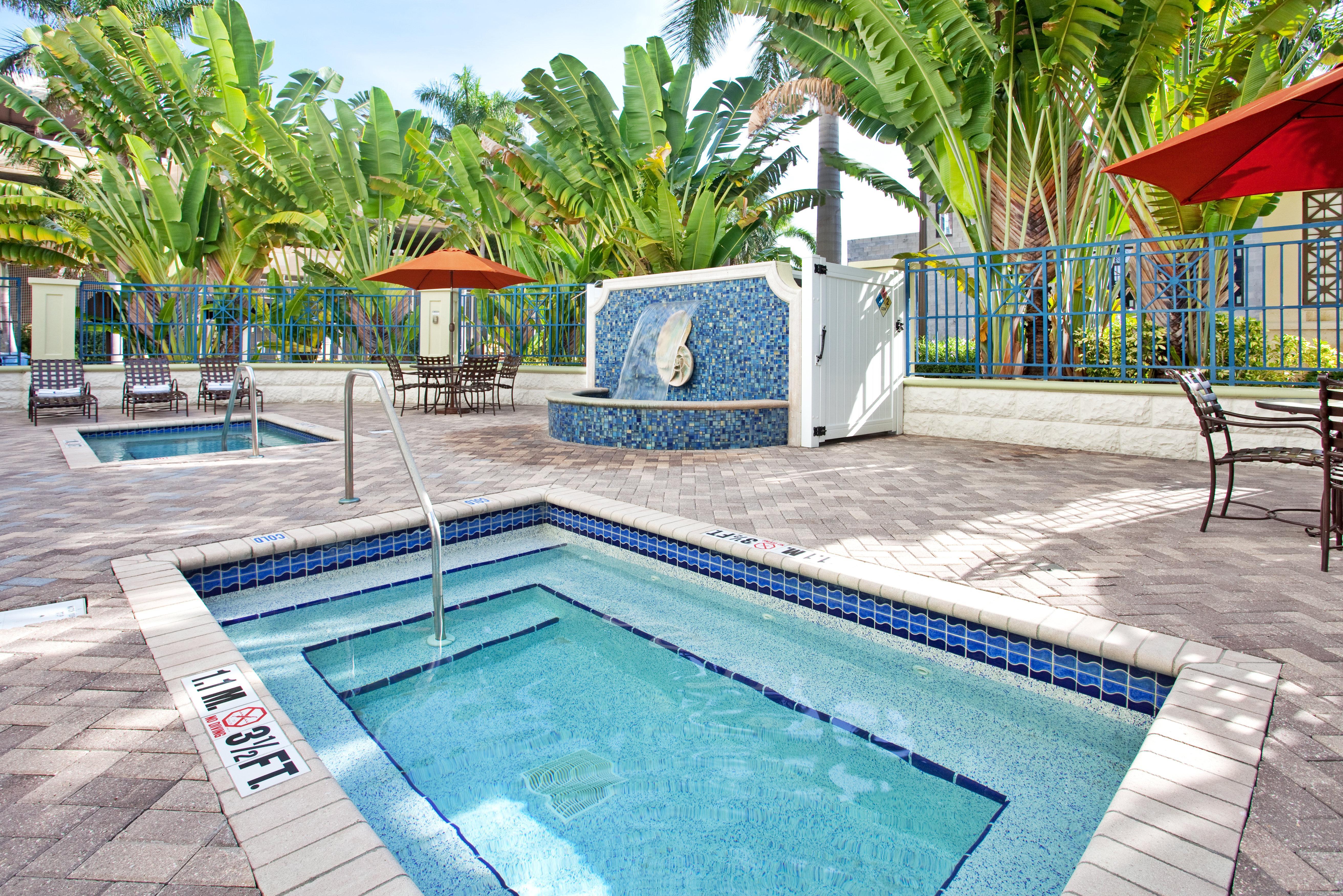 Voco Sarasota By Ihg Hotel Exterior photo