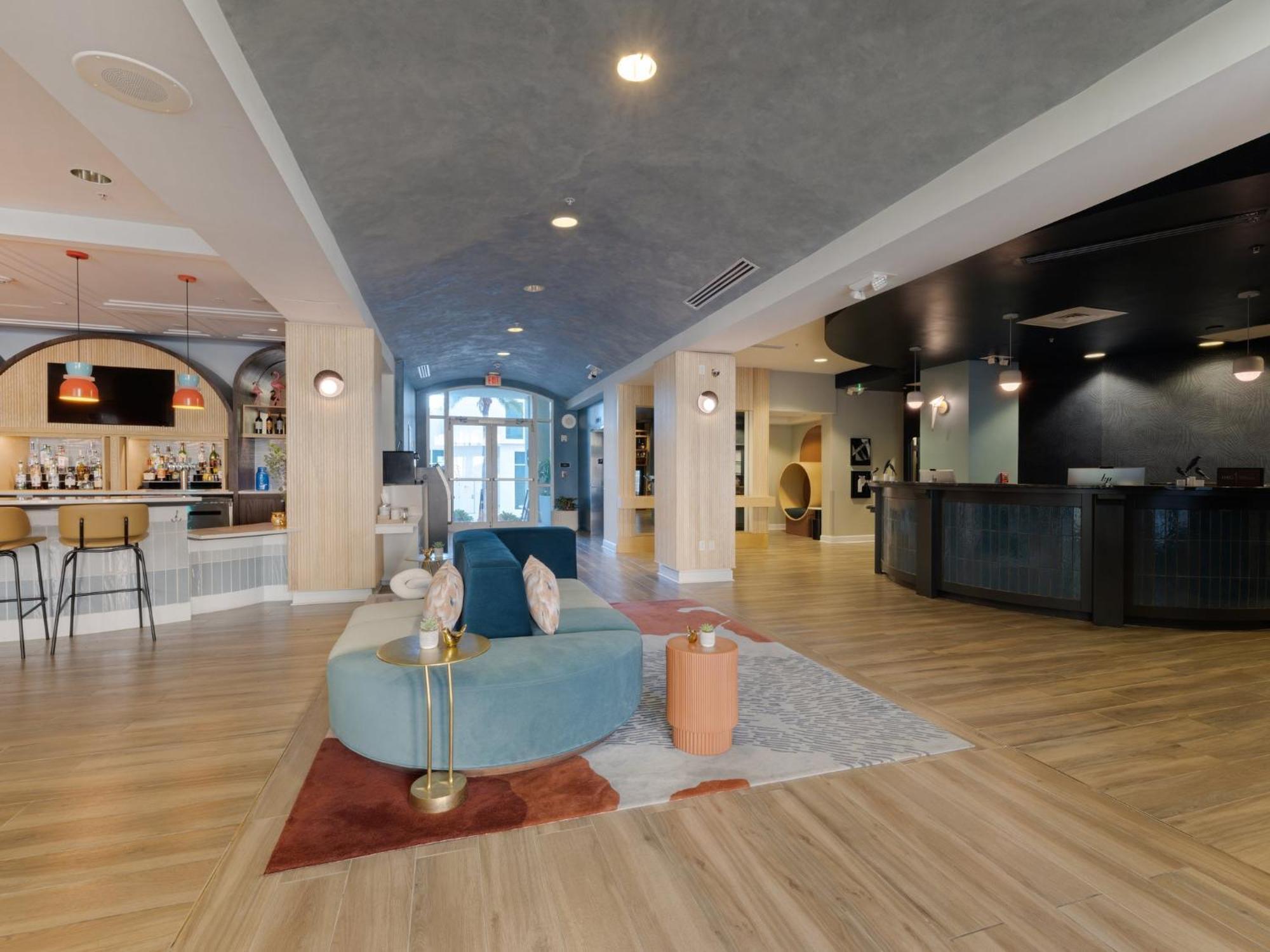 Voco Sarasota By Ihg Hotel Exterior photo